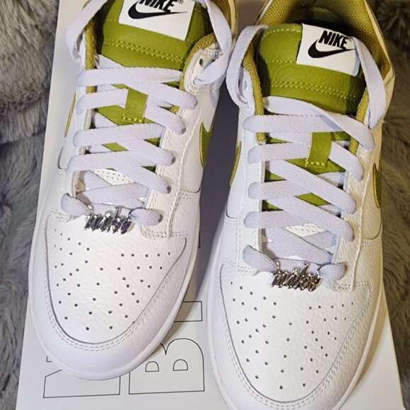 *NEW* Custom Nike Dunks Mens sz 6 - Picture 3 of 11